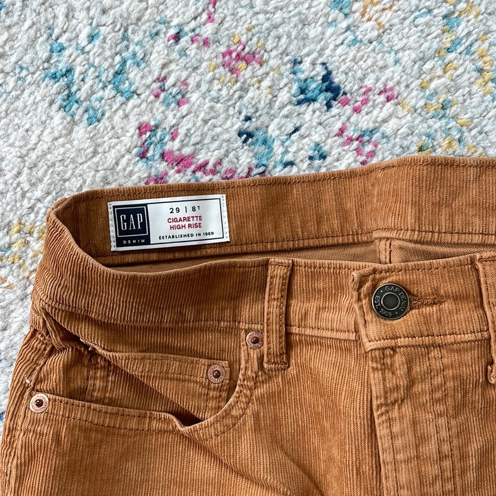 Gap Corduroy Cigarette jeans 8/29 Tall